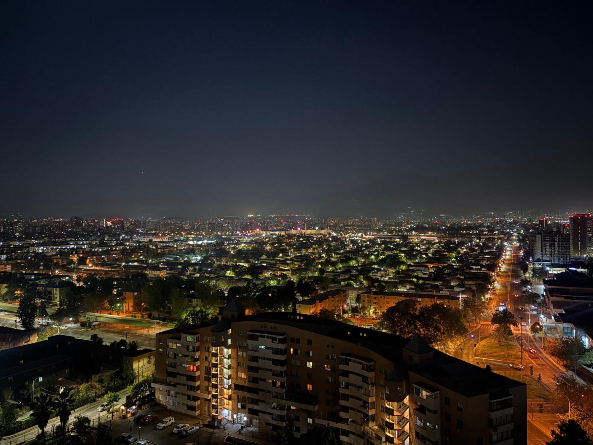 Amazing View Of Con Calefaccion Y Estacionamiento Interior Santiago